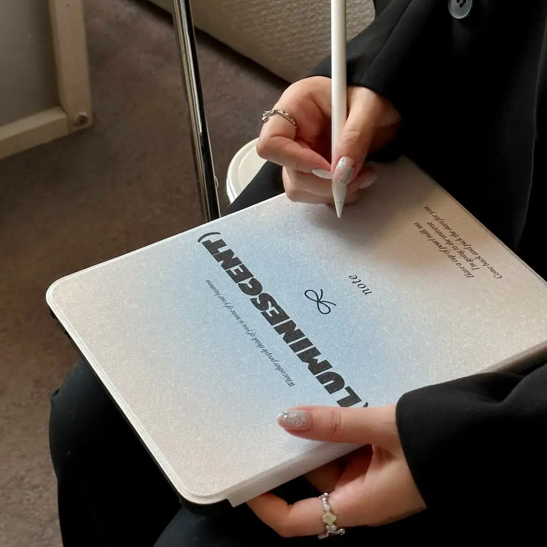 Простой градиентный синий с держателем для карандашей iPad 10 2 Air 5th 4th Generation 9 Pro 11 7 8