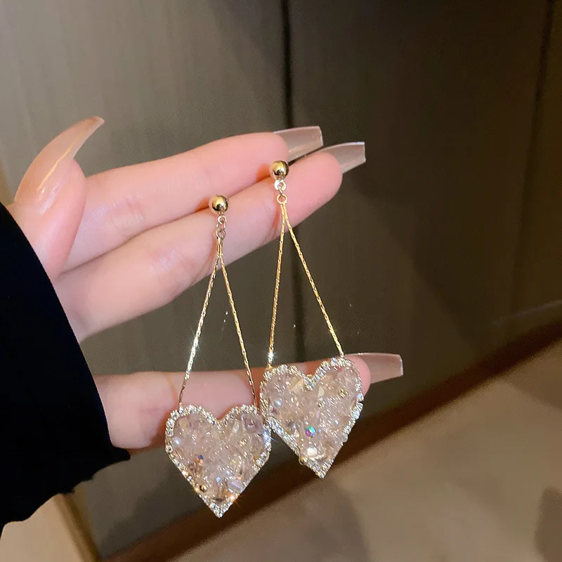 

Silver Color Needle Set Crystal Heart Earrings Beautiful Small Fragrance Long Earrings Temperament Earrings Wholesale