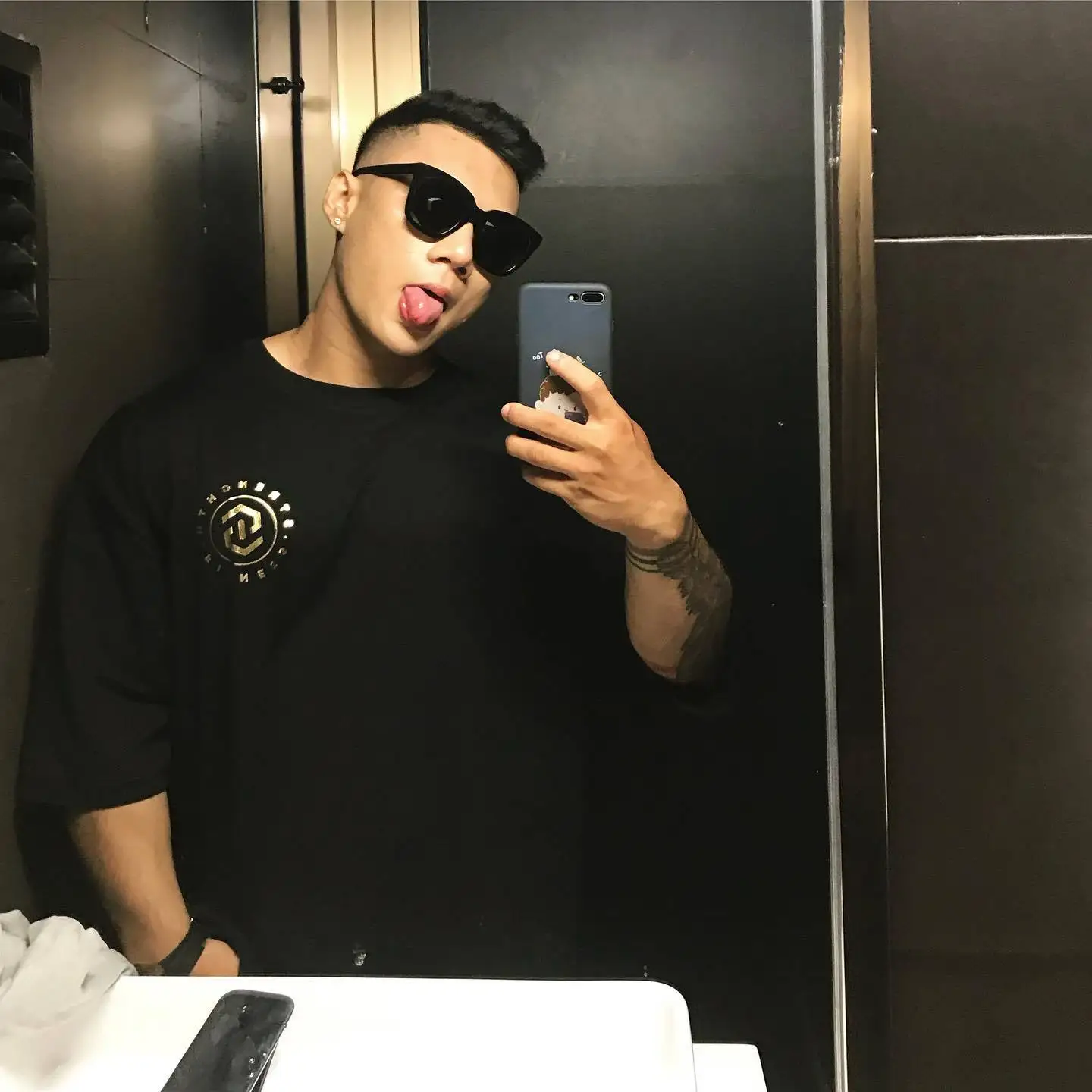 Футболка мужская хлопковая с принтом модная тенниска без рукавов для спортзала