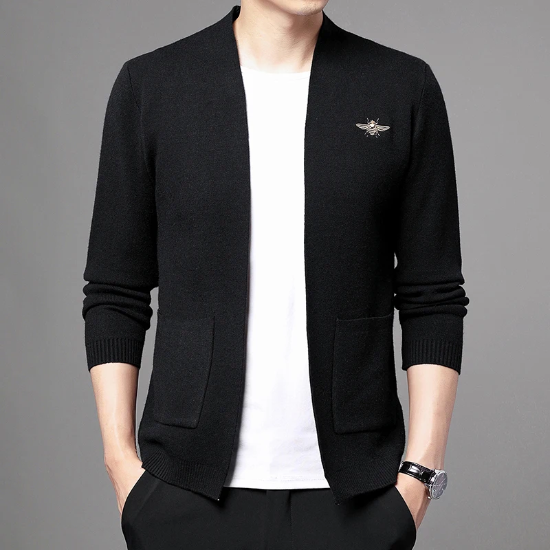 

Новинка 2023, мужской кардиган, свитеры, трикотажная одежда, модный универсальный кардиган с вышивкой, удобный мужской Молодежный тренд
