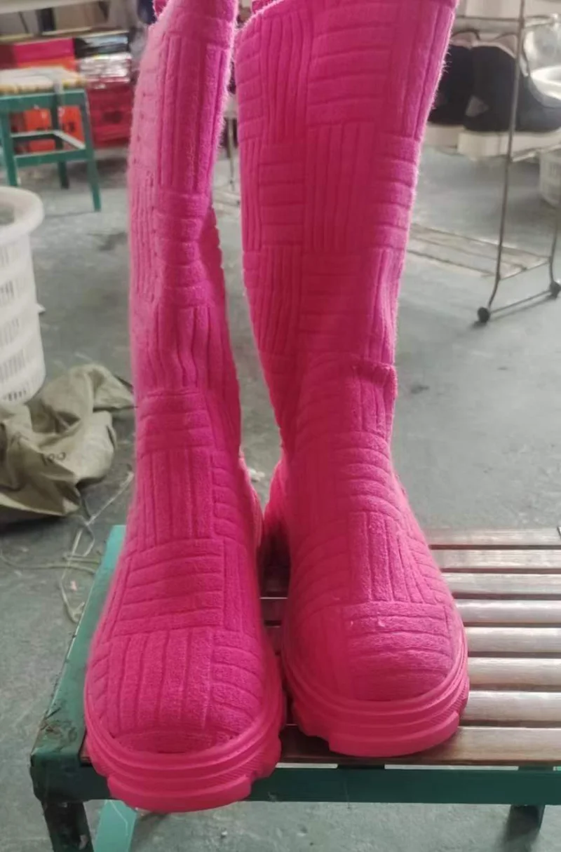 Top Selling Winter Boots Women Flat Toning Shoes Slip on Streetwear 2022 New Fabric Knee High Towel Boots for Women