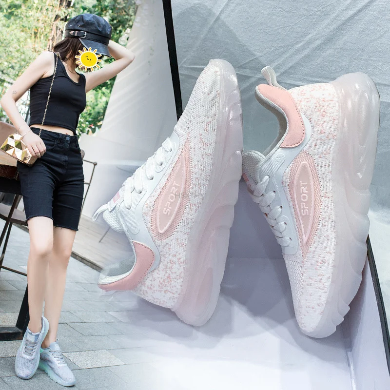 

2022 Autumn New Style Women's Luminous Flying Soft Bottom, Comfortable Non Slip Casual Fashion Shoes Students Sneakers