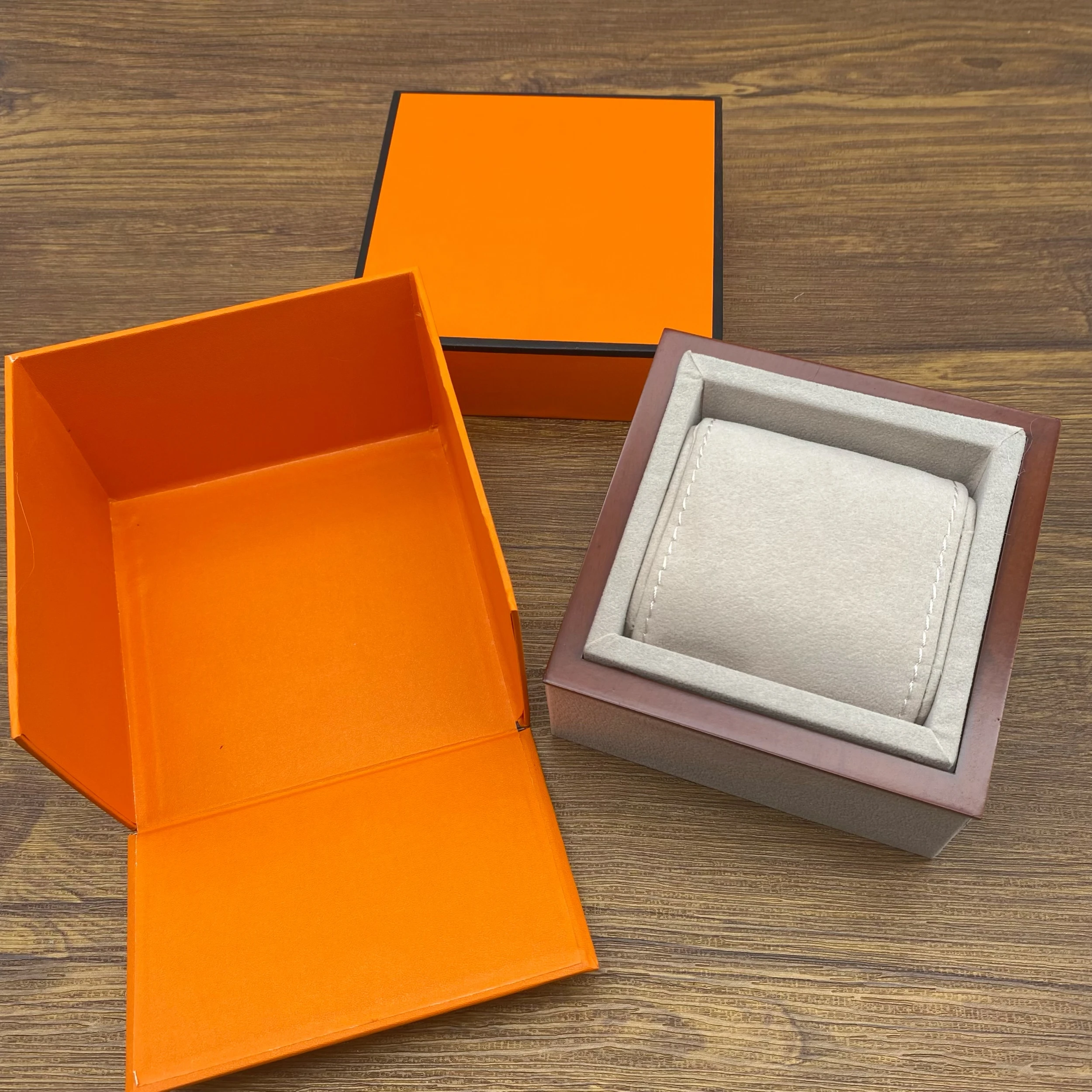 Luxury High Grade HMS Orange Watch Box PU Leather Watch Storage Box  Organizer for Automatic Watch Organizer Logo Customization