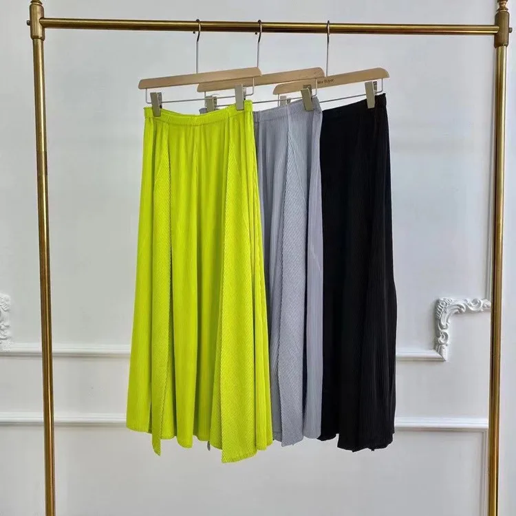 Miyake pleated wide-leg pants casual culottes loose apple green high-waisted slim pleated nine-point pants summer