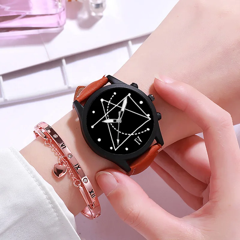 

Fashion Round Quartz Innovative Dial Casual Wrist Watches Leather Strap Fashionable Clock for Waterproof Wristwatch for Women