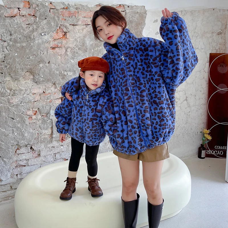 

2022 Winter Parent-child Outfit Solid Fur Thickened Coat Leopard Print Coat Hoodies Family Matching Outfits Mommy and Me Clothes