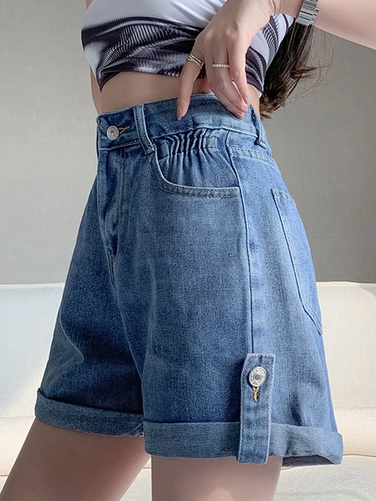 New Spring Summer Women Elastic Waist Loose Denim Shorts Streetwear Female Wide Leg Button Jeans Shorts Bottoms