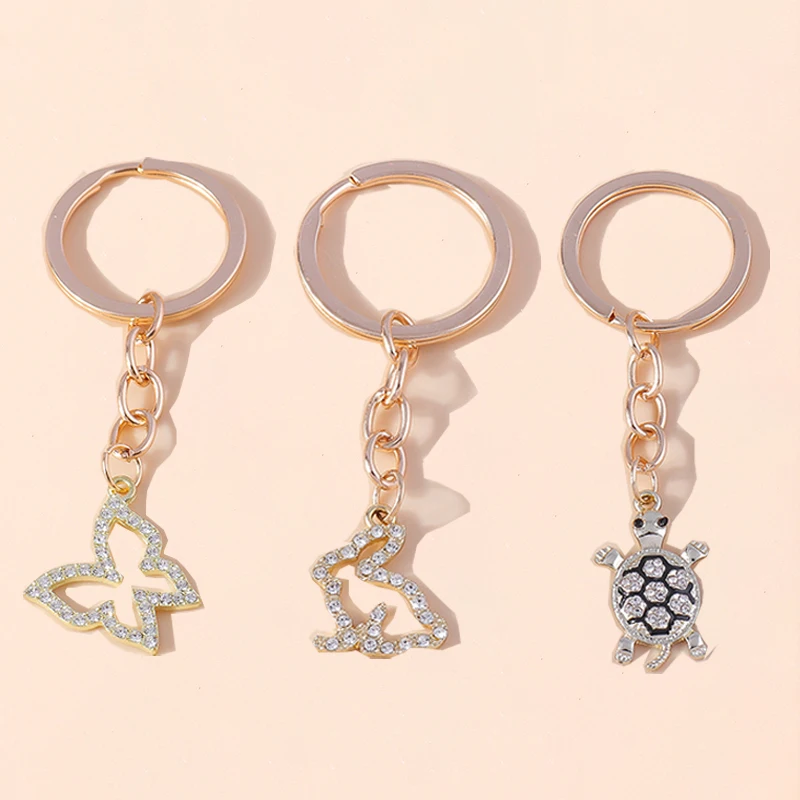 

Delicate Crystal Butterfly Keychain Tortoise Animal Keyrings Souvenir Gifts for Women Handbag Pendants DIY Jewelry Accessories
