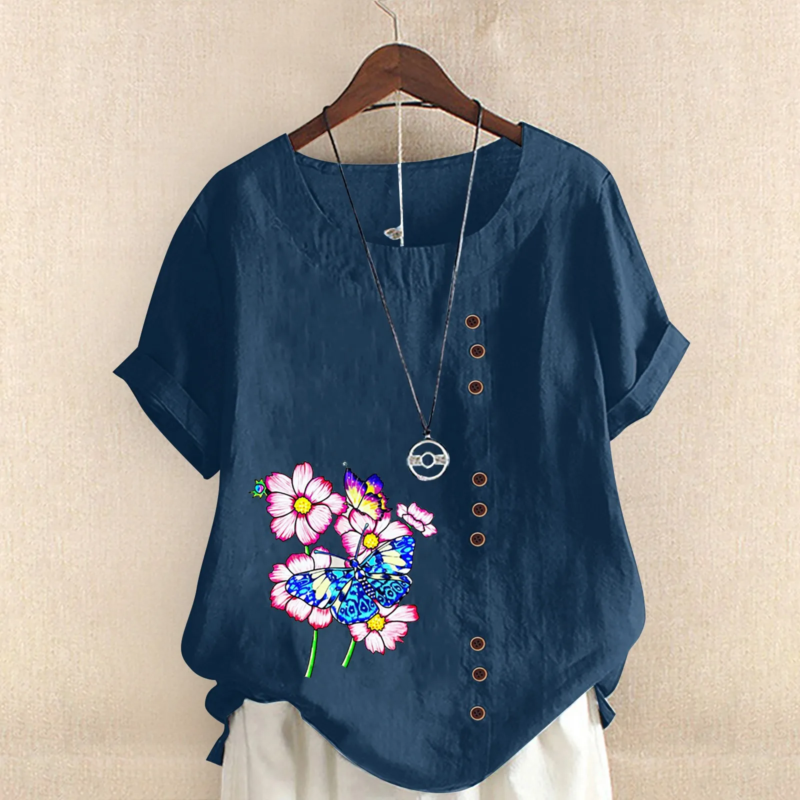 

Женская свободная рубашка с коротким рукавом, V-образным вырезом и пуговицами