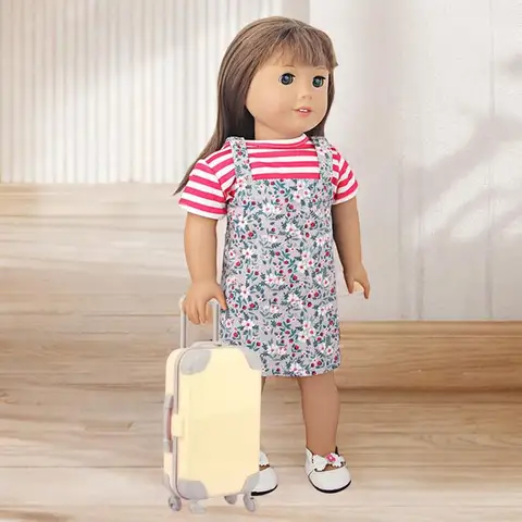 Мини-чемодан для кукол пластиковый