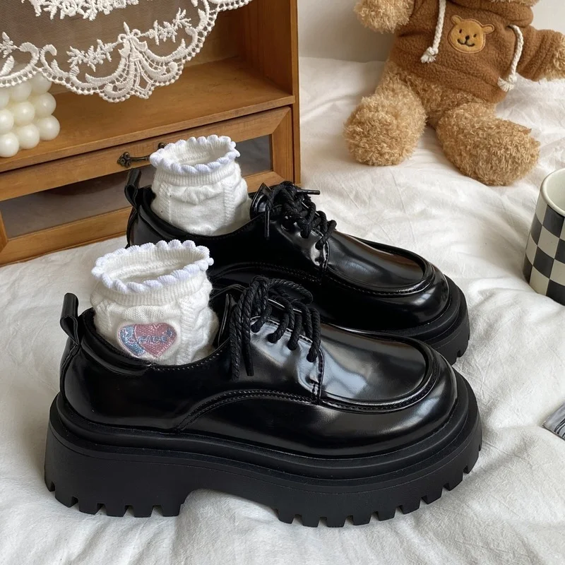 

Женские туфли-лодочки со шнуровкой, повседневные кожаные туфли на платформе, однотонные туфли на толстом каблуке, новинка 2022