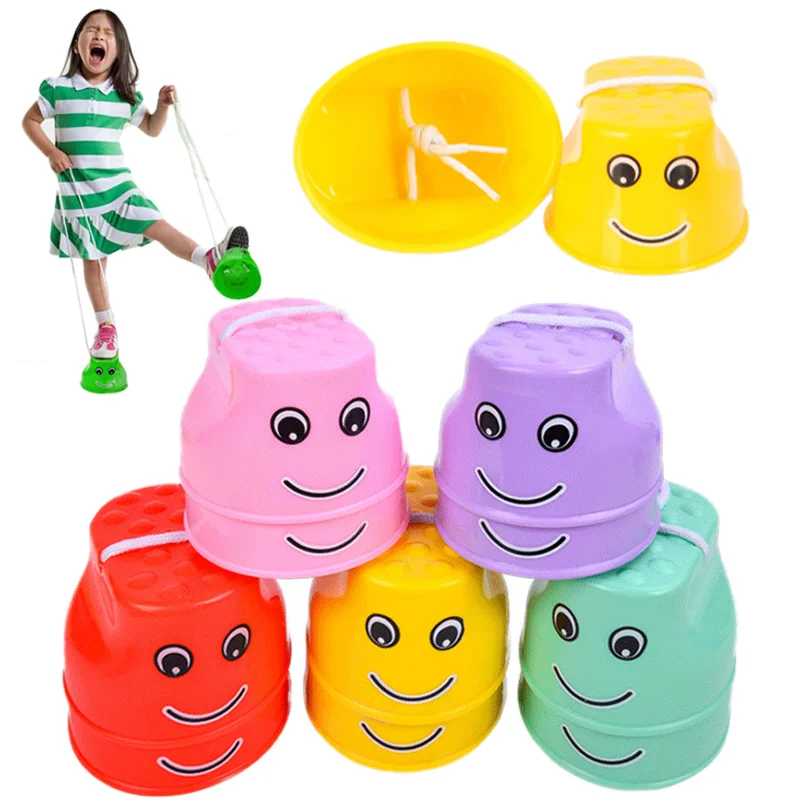 

1Pair Outdoor Plastic Balance Training Equipment Smile Jumping Stilts Coordination Game Jumping Feet Stilts For Kids Toys Gifts