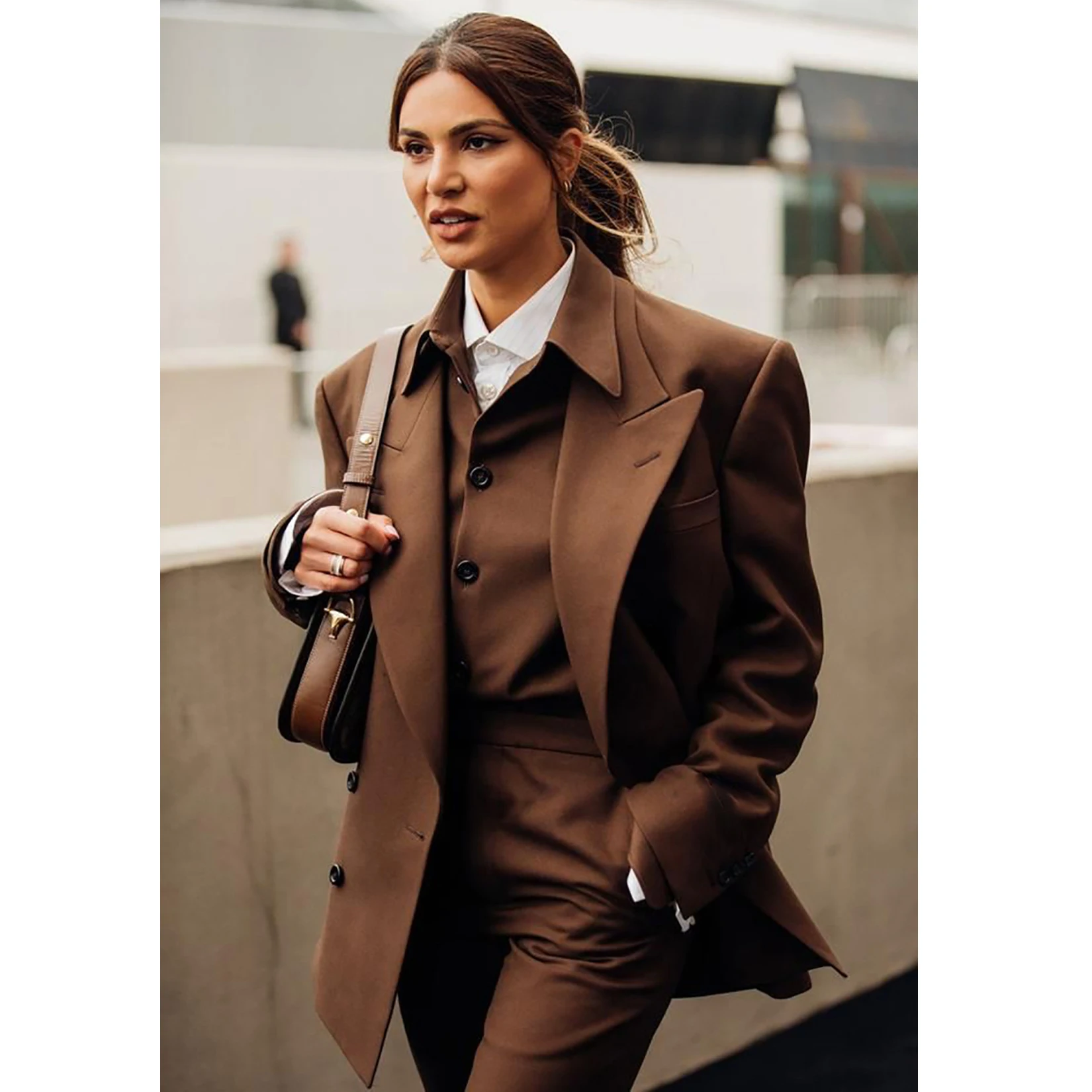 Женский костюм из двух предметов деловая облегающая рабочая одежда с