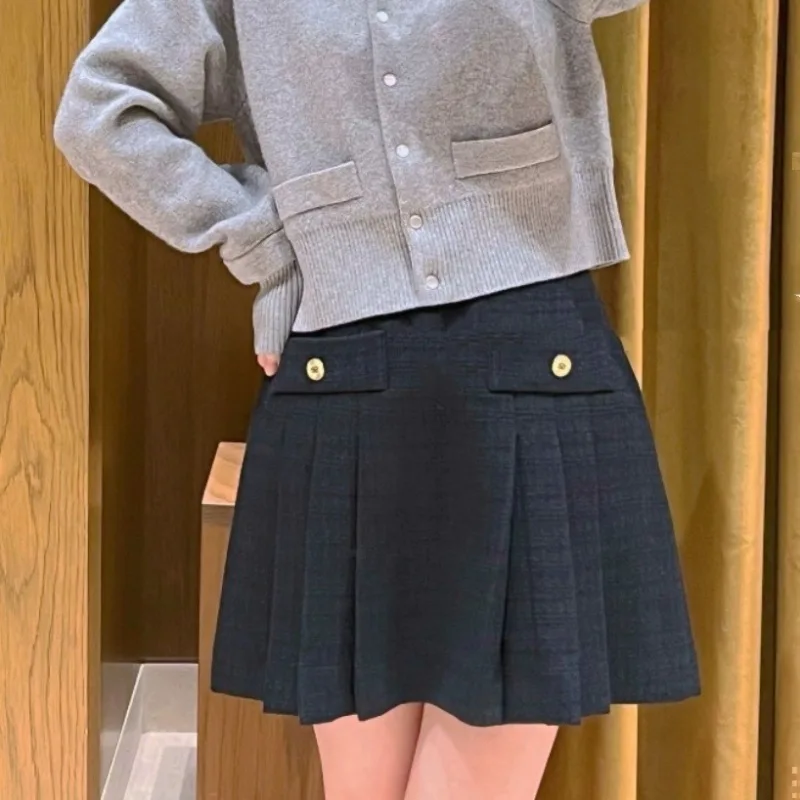 

2023 Autumn/winter New Pleated Black High Waist Skirt Women