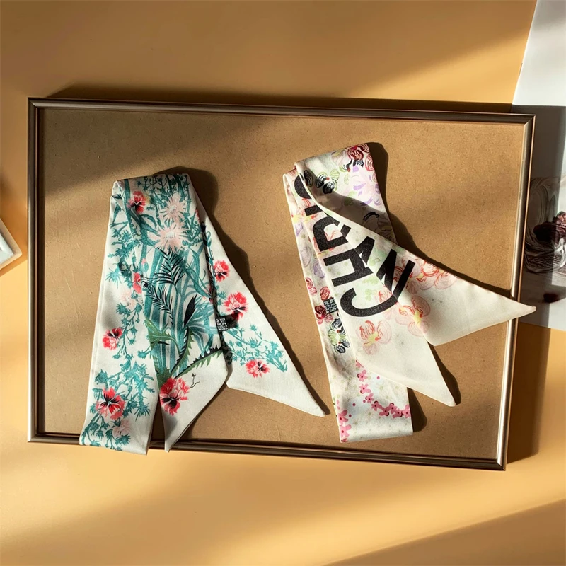 

Boutique Printed Small Silk Scarves, Gold Medal Goods, Neckties, Scarves, 2022, New Women's Tie Bag Handle, Big Brand