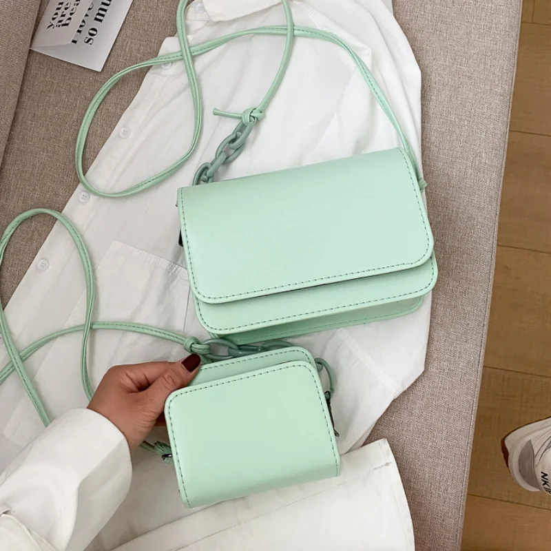 

2023 Fashion Women's Bags Cute Chain Flap Bags High Quality New Shoulder Crossbody Bags Candy Color PU Leather Handba _ASS-7726_