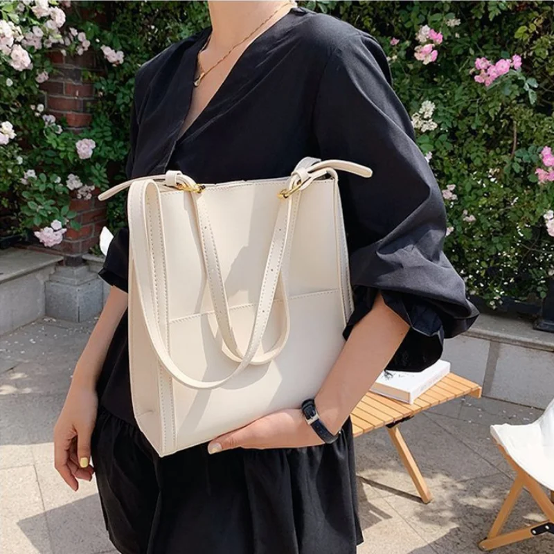Women's Retro Fashion Large Capacity Crossbody Tote Bags for Women Shopping Luxury One Shoulder Underarm Bolsa Feminina Handbags