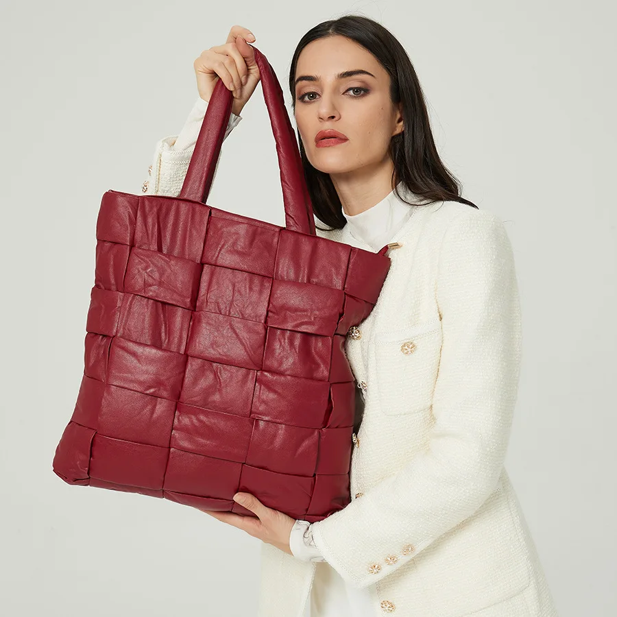 Solid Color Women's Handbag 2023 New Fashion Woven Soft Leather Tote Bag Retro Single Shoulder Bag Ladies Purses And Handbags Gg