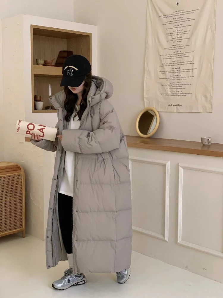 Пуховик женский ультрадлинный утепленный пуховик на белом утином пуху с