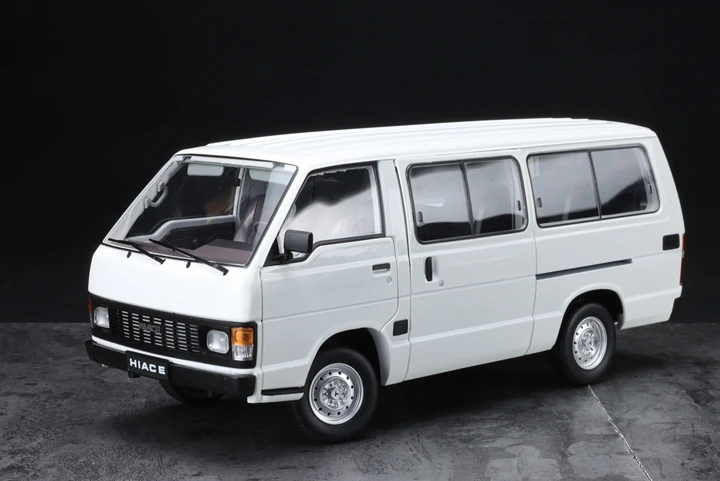 

KYOSHO 1:18 For Hiace Van YH50 Alloy Fully Open Limited Edition Resin Metal Static Car Model Toy Gift
