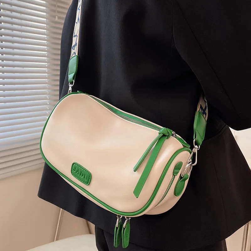 Women's Popular Pillow Bag Wide Shoulder Strap Messenger Bags Simple Leather Portable Satchel Fashion Versatile Travel Storage