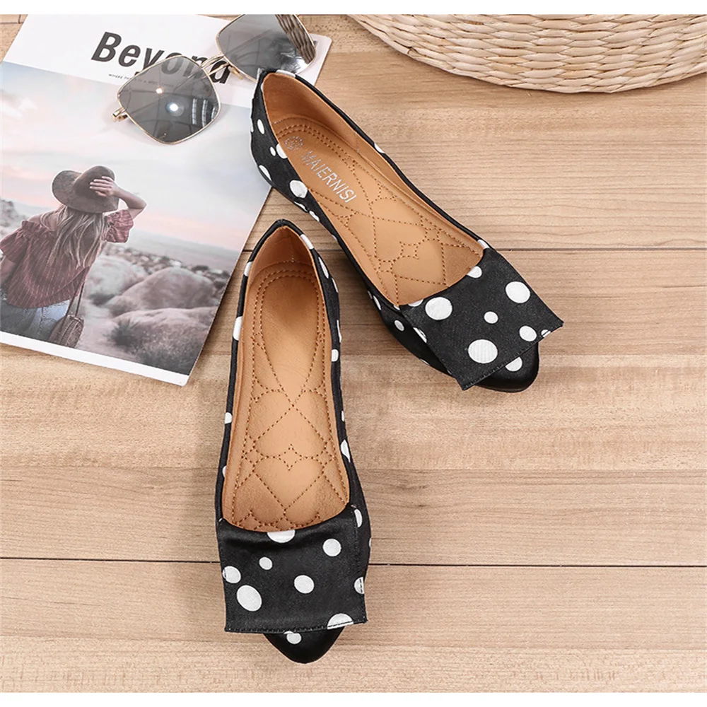 

Women Slip On Flat Casual Shoes Designers Lazy Ladies Flats Shoes Woman Fashion All March Large Size 36-43 44 45 46