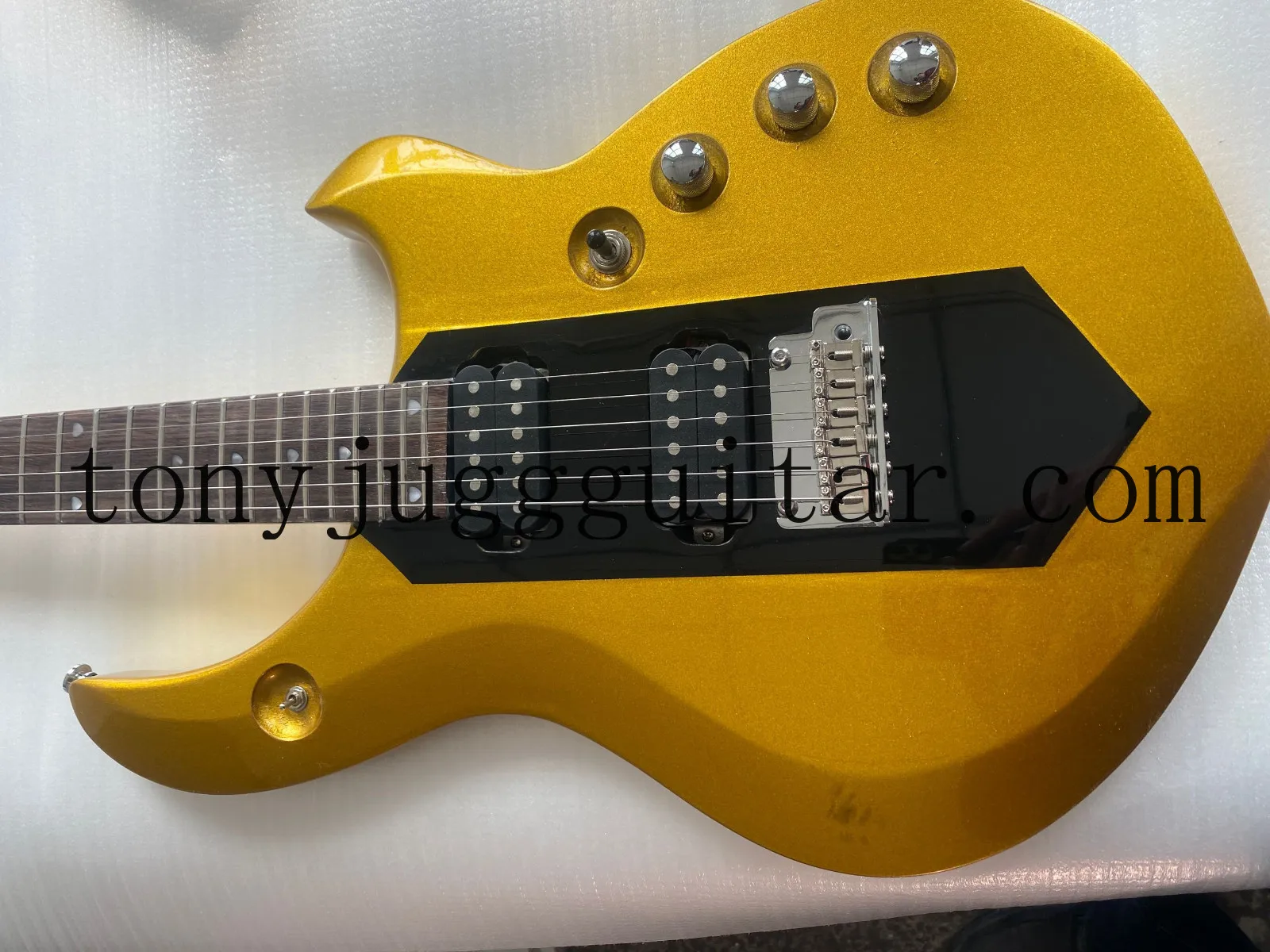 

Электрогитары с тремолом Custom shop, электрогитары с металлическим золотом, 6 струн, Бридж