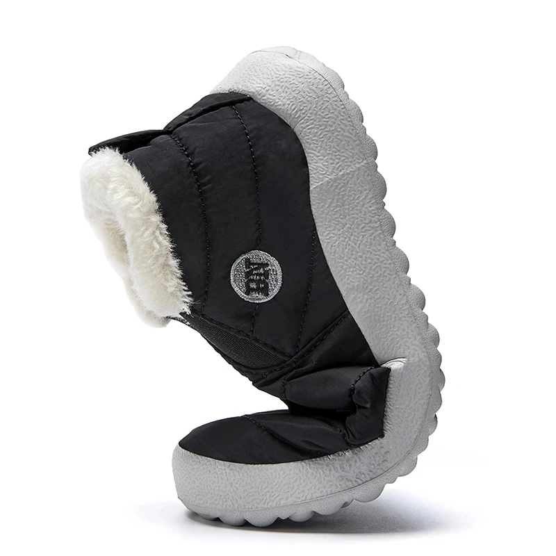2023 Snow Boots Women Shoes Warm Plush Fur Ankle Boots Winter Female Slip On Flat Casual Shoes Waterproof Ultralight Footwear