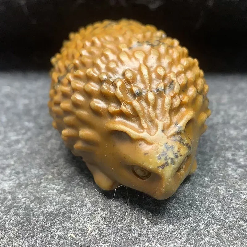 Натуральный двухсторонний нефритовый кулон в виде животного Ежика из Гуанчжоу