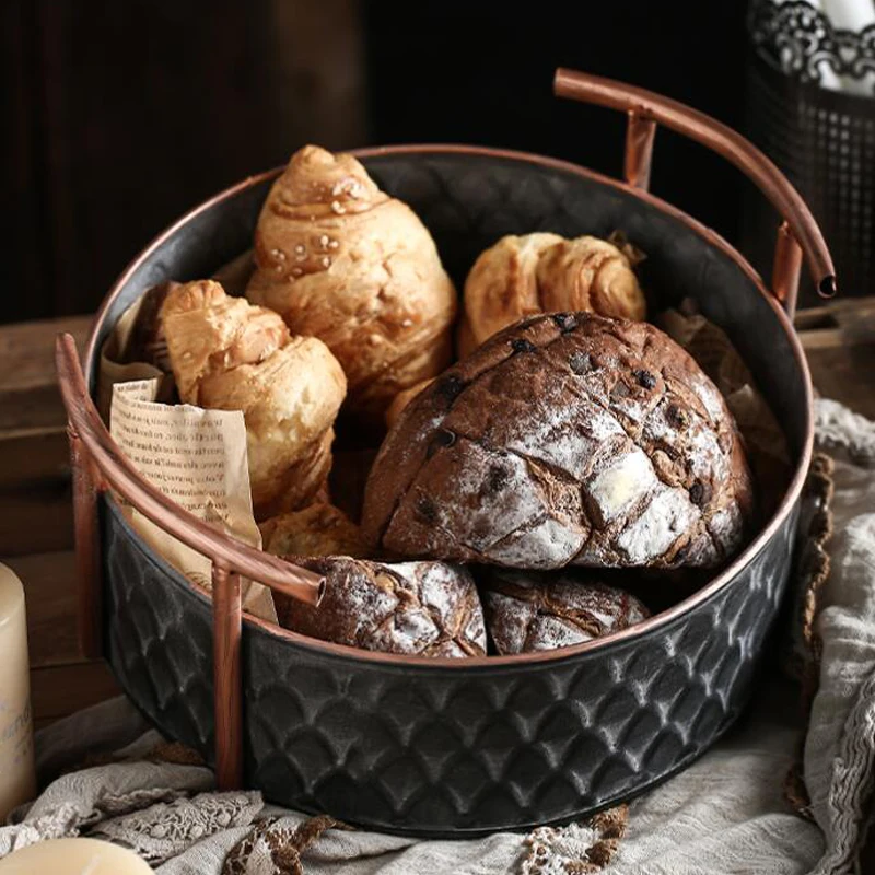 Поднос ручной работы из кованого металла в стиле ретро для хранения еды чая хлеба