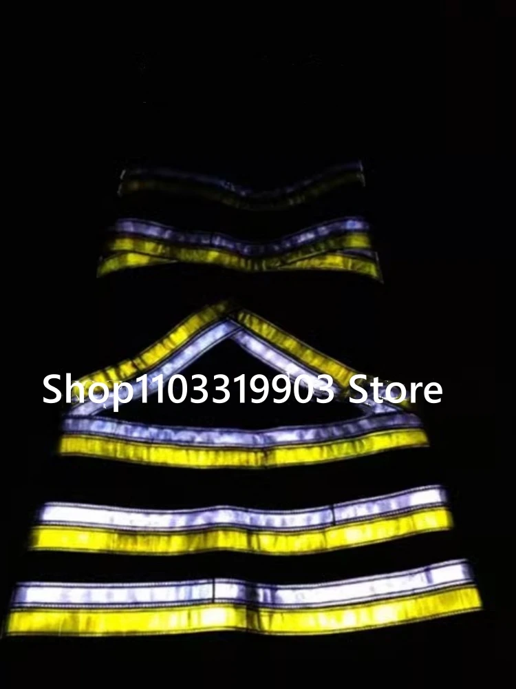 Фото Новые танцевальные брюки Ghost Step с желтыми светоотражающими полосами, светящиеся в темноте, для шаффл-танцев, уличные стильные брюки-клеш №1