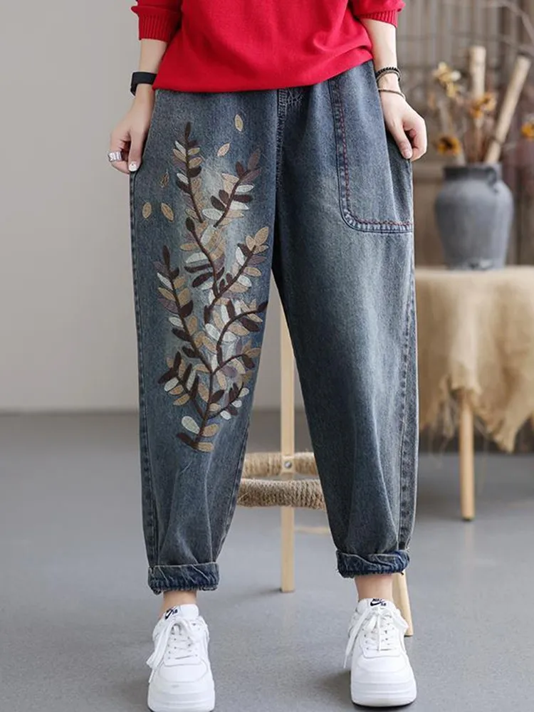 Women Casual Boyfriend Jeans New Arrival 2022 Spring Vintage Style Floral Embroidery Loose Female Ankle-length Denim Pants D175