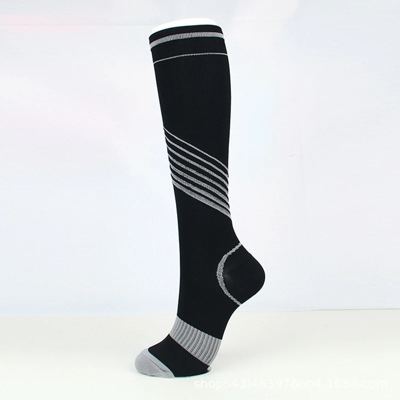 3pcs Stripe Outdoor Riding Unisex Sports Pressure Socks Sweat Absorption Breathable Medium Tube Socks Varicose Socks