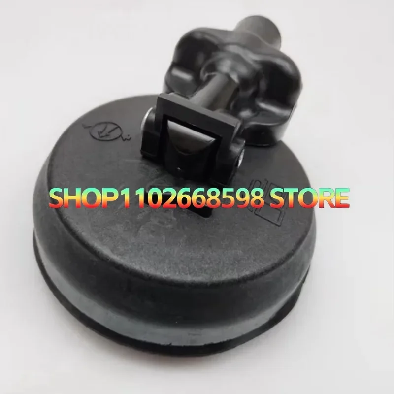 Фото Новая крышка дизельного топливного бака для Hitachi Zaxis Zax60 70 200 210 240 360 460-5G/A Fya 00010024   Аксессуары для экскаваторов №5