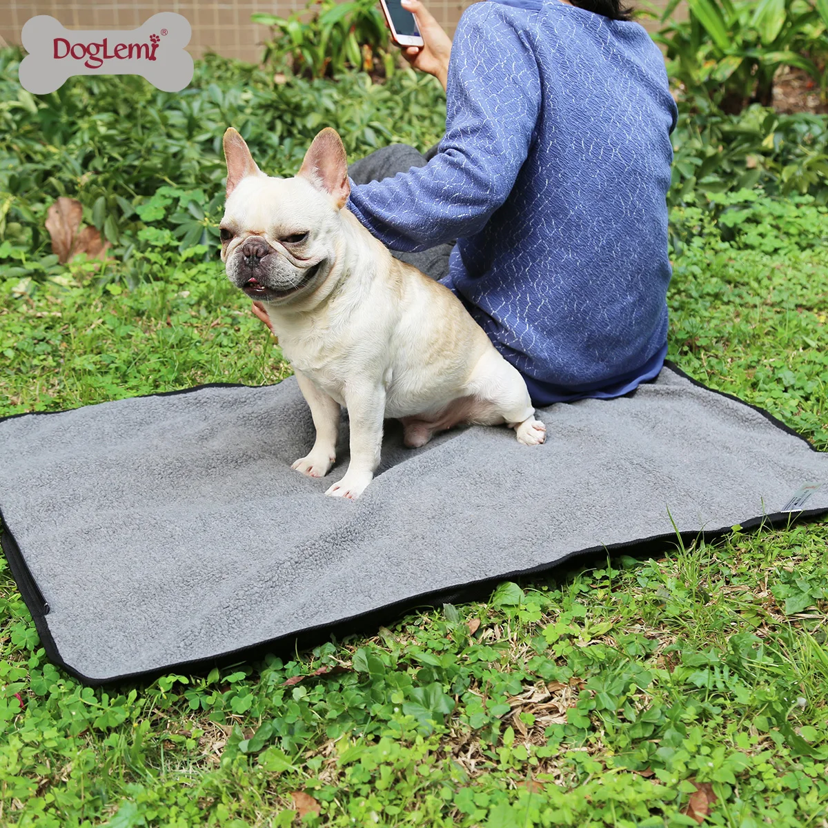 Портативный коврик для собак складной водонепроницаемый противоскользящий