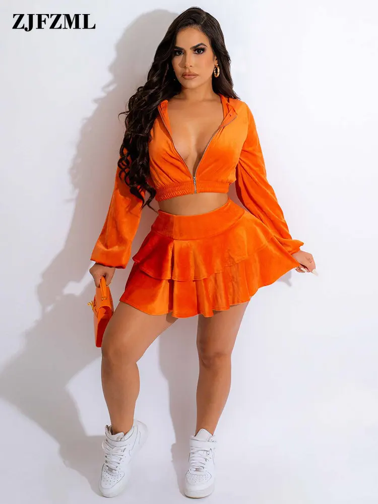 

Preppy Style Two Piece Dress Suits for Girls Zipper Up Hooded Long Sleeve Crop Tops and Elastic Waist Pleated Skirt Black Orange