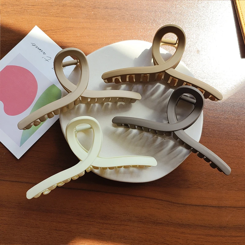 

Корейские кофейные черные большие заколки для волос акриловые заколки для волос заколка-краб заколки для волос головные уборы для женщин и ...