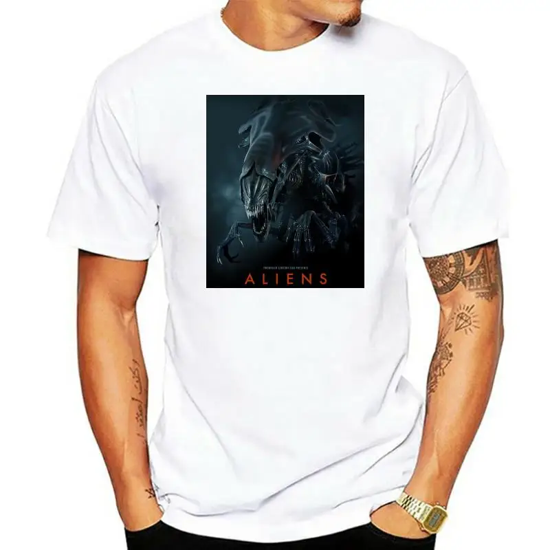 

Черная футболка с изображением инопланетянина, все размеры