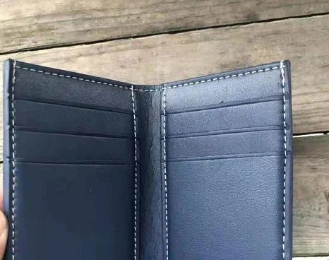 

High Quality Korean Men's And Women's Universal Multi Card Slot Card Bag Wallet Zero Wallet Advanced Gift Box