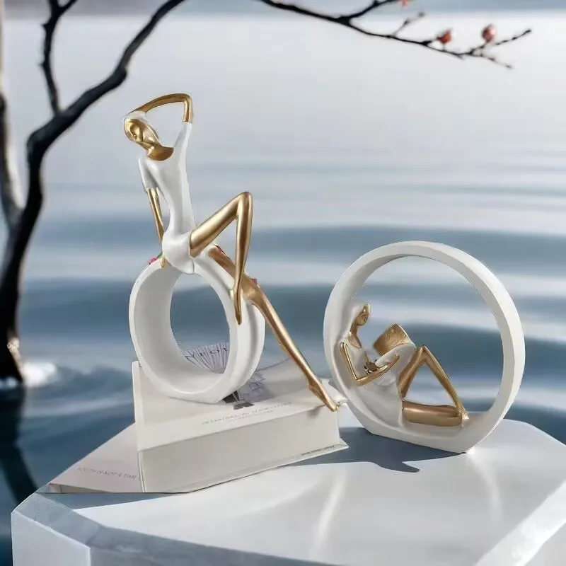 Фигурки девушки-йоги из полимера