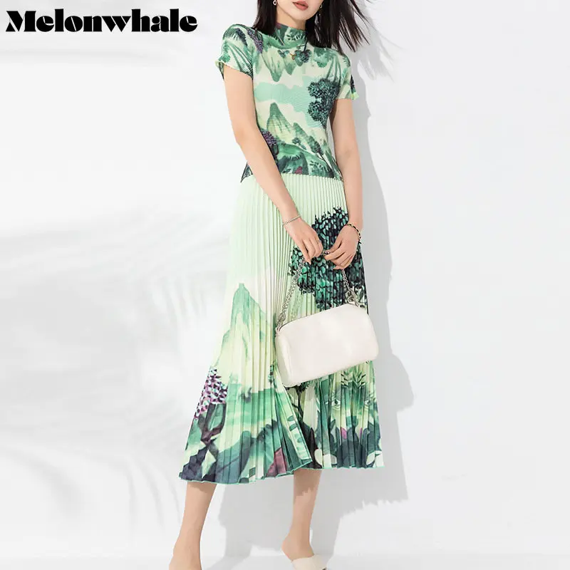 

Женский плиссированный комплект из двух предметов, топ с высоким воротником и коротким рукавом с принтом и свободная юбка с эластичной талией, 2023