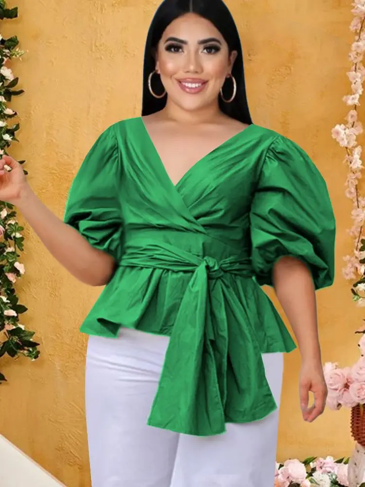 

Женская блузка с V-образным вырезом и рукавами-фонариками