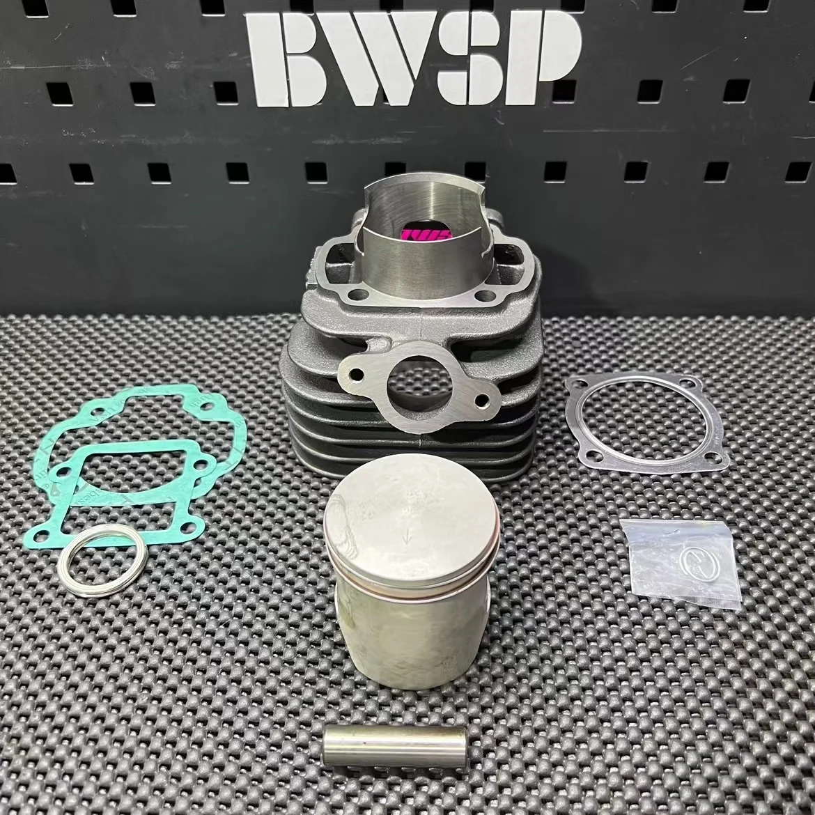 

Cylinder Kit 54mm For YMH Target 90cc 3NW Big Bore Set Made In Taiwan