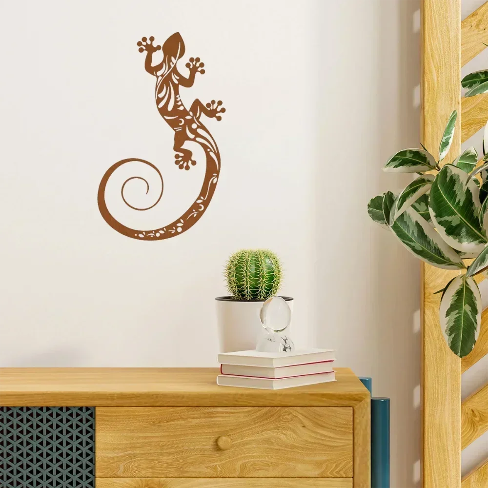 Очаровательное настенное искусство с 3D ящерицей – добавьте своему дому.
