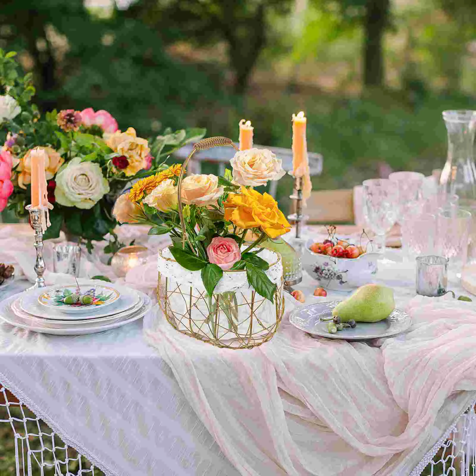 

Rustic Flower Girl Baskets for Weddings Small Country Metal Wedding Basket with Portable Handle and Plastic Liner