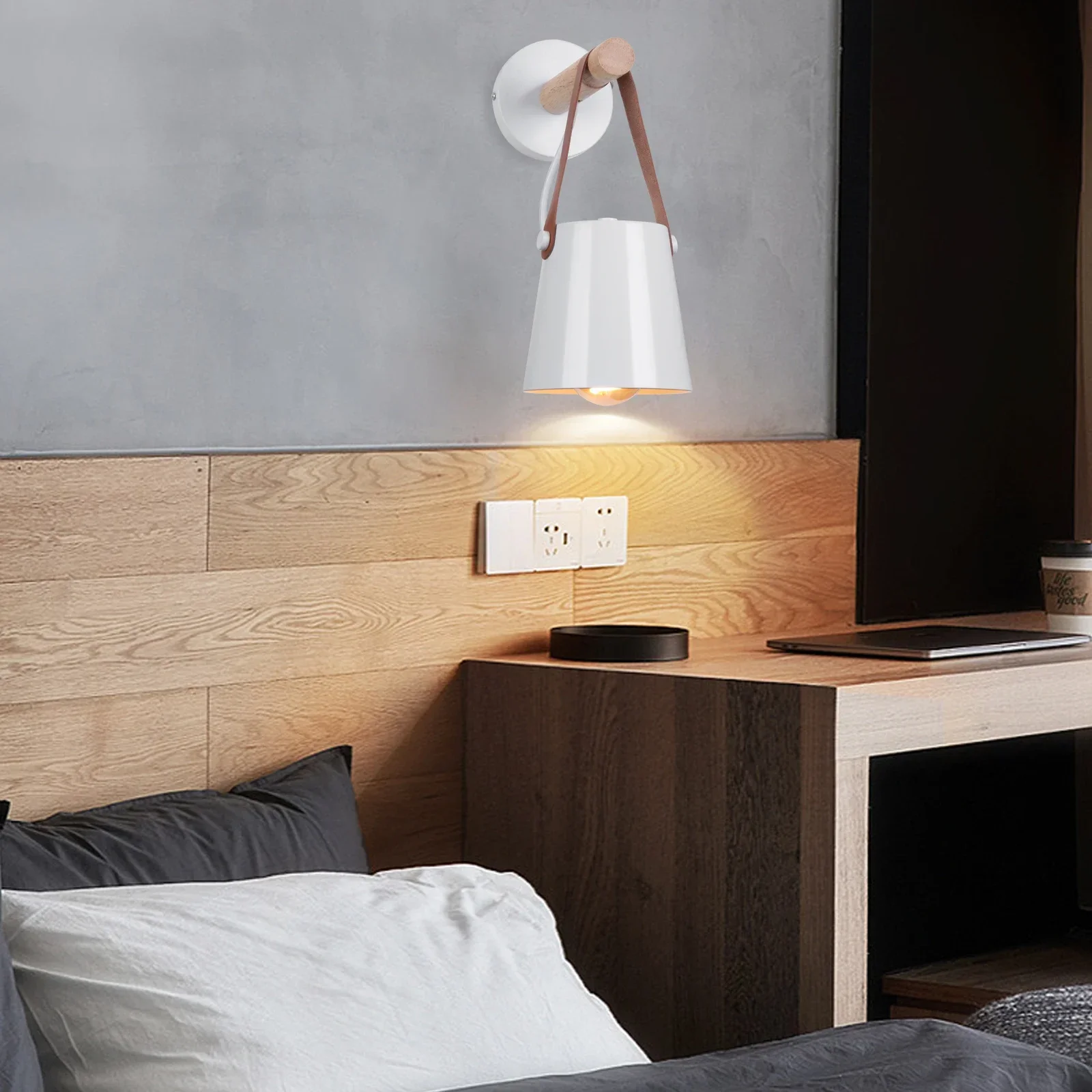 Деревянный кожаный настенный светильник NoEnName_Null