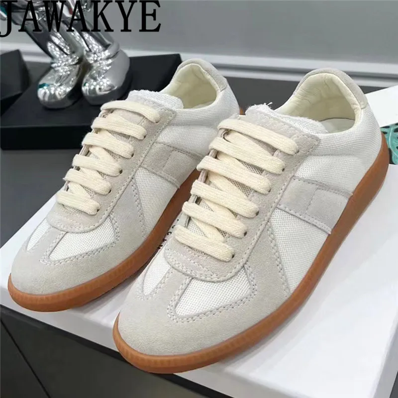 New Flat Casual Shoes Men Loafers Platform Shoes Male Lace Up Round Toe Sneakers For Men Autumn Design Lovers Running Walk Shoes