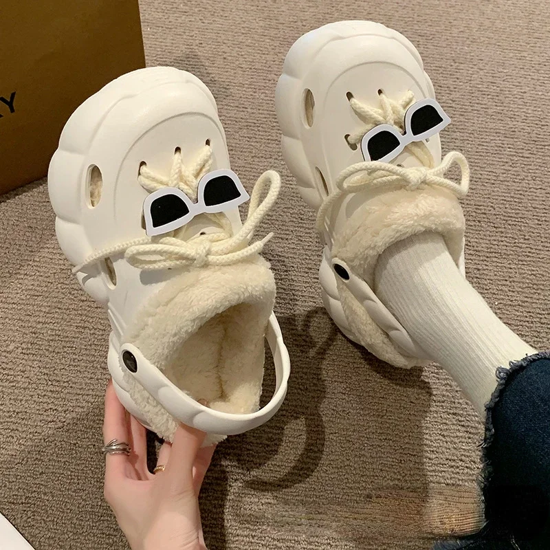 

2023 Croc Thick-soled Cotton Slippers Women Non-slip Winter Velvet Hole Shoes Women White Baotou Outer Slippers Plus Velvet Warm
