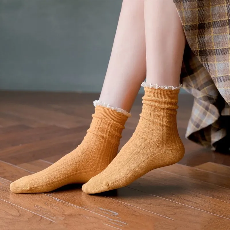 

Hot Lacework Ruffles Socks Solid Cotton Breathable Harajuku Vintage Streetwear Crew Sock Japanese Kawaii Cute Women's Socks