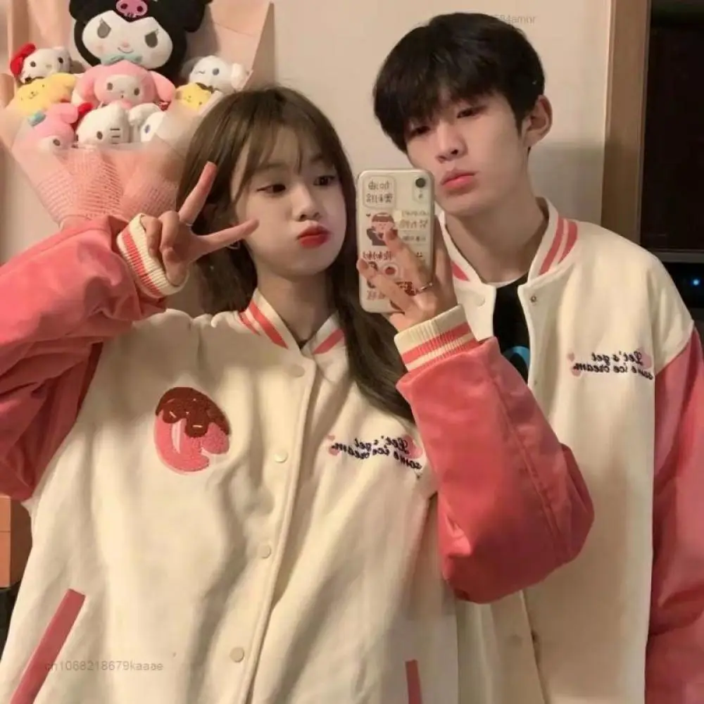 Женская бейсбольная форма Sanrioed